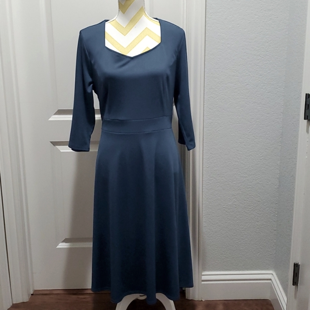 Women's Dark   Turquoise is color midi dress👗